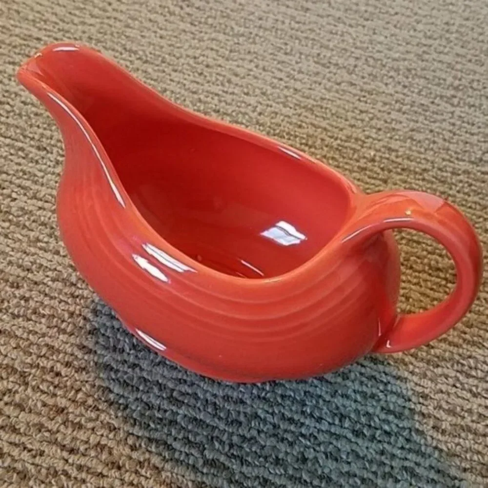 Fiestaware Fiesta Gravy Sauce Boat Dish Poppy Orange 18.5 OZ CONTAINER CERAMIC